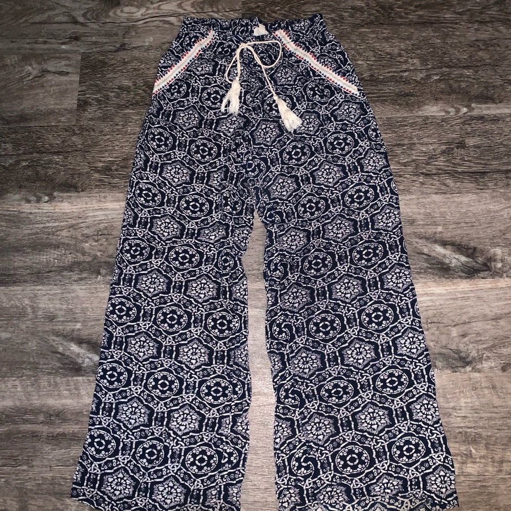 L.A. Hearts Hippie Pants